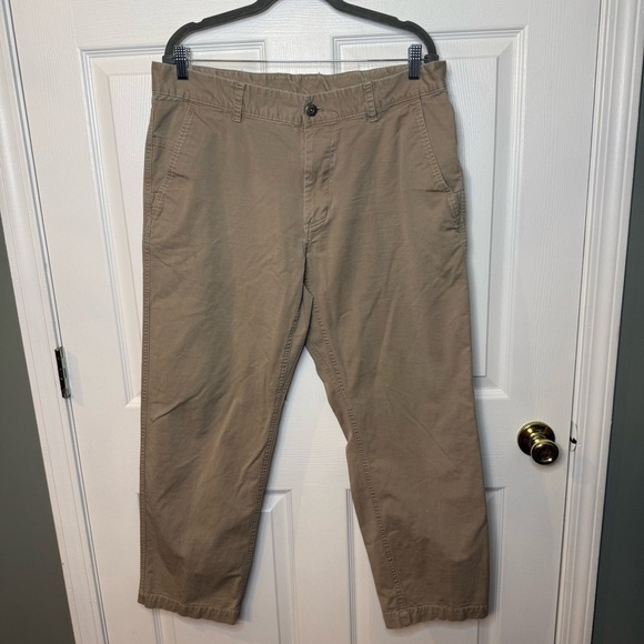 The North Face Other - The North Face Khaki Chinos Classic Flat-Front Design Size 36 Waist GUC See Pics